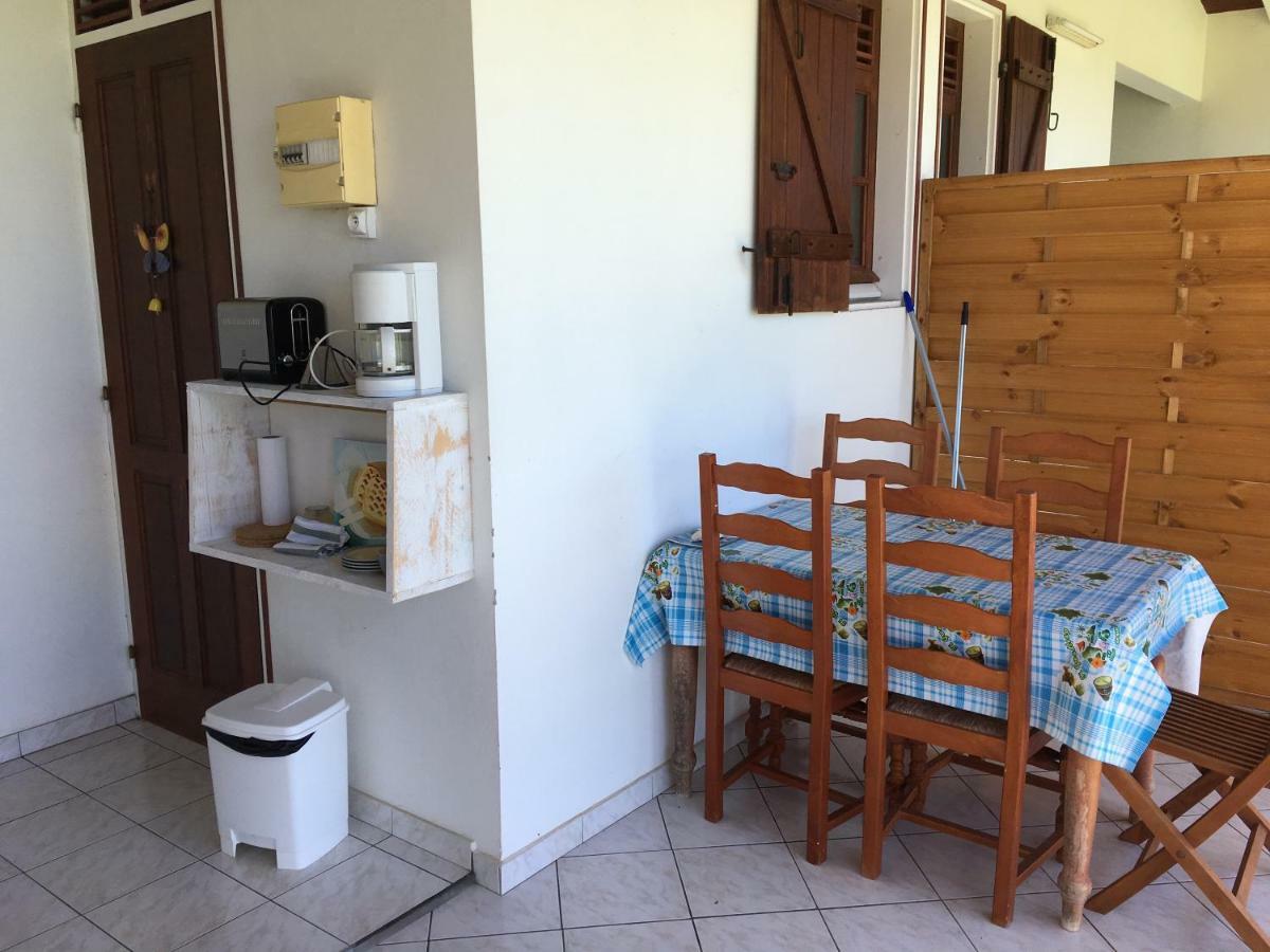 Le Repaire Des Caraibes Apartment Trois-Rivieres Bagian luar foto